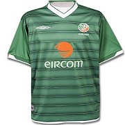 Ireland  2003/04 football top 