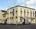 Gloucester Accommodation - Station Hotel
