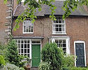 Warwick accommodation - Westgate Cottage