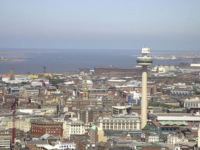 Liverpool Hotels - Liverpool Skyline and Mersey