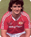 Mark Hughes returns to United in the 1988 home shirt